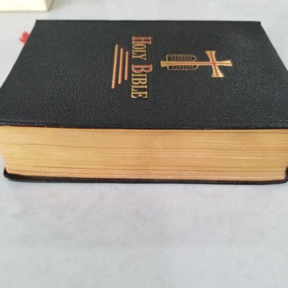 Holy Bible 1959 St. Joseph new Catholic edition fine art edition illustrated vtg - Picture 4 of 12